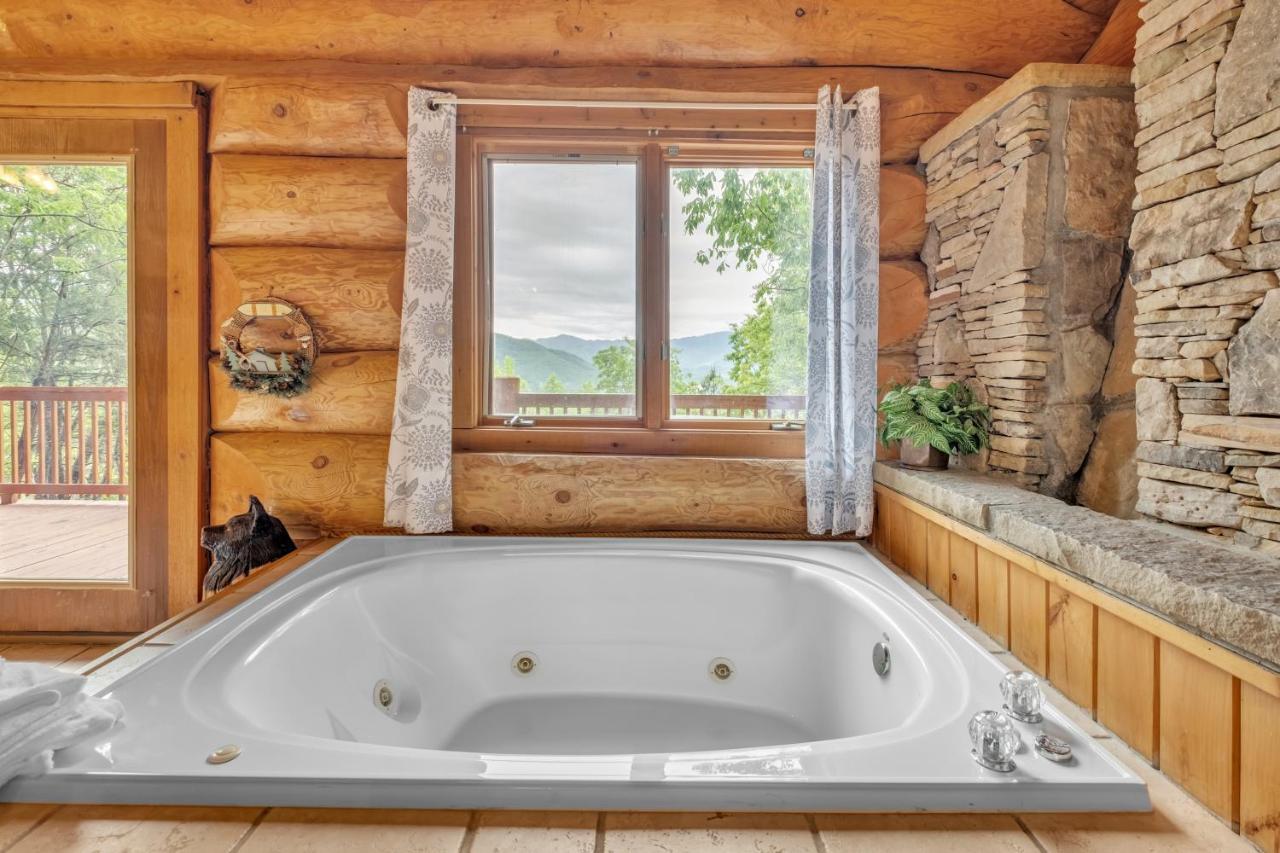 Royal Views - Private Mountain Gatlinburg